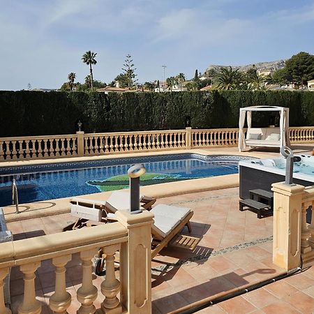 Luxury Villa - Pool, Hot Tub, Aircon, Tvs, Home Cinema, Office, Gbit Internet, Sports Equipment Кальпе Экстерьер фото