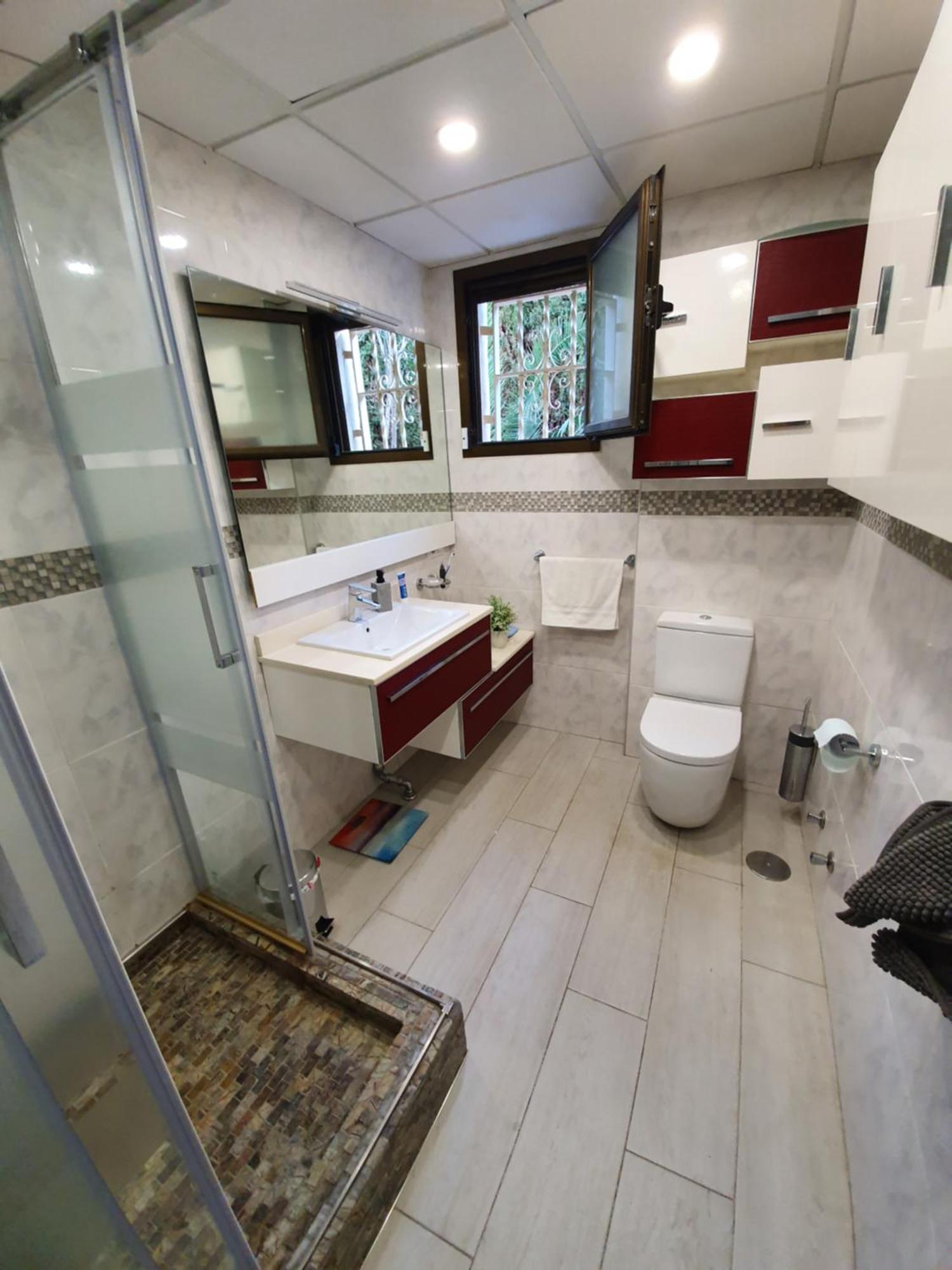 Luxury Villa - Pool, Hot Tub, Aircon, Tvs, Home Cinema, Office, Gbit Internet, Sports Equipment Кальпе Экстерьер фото