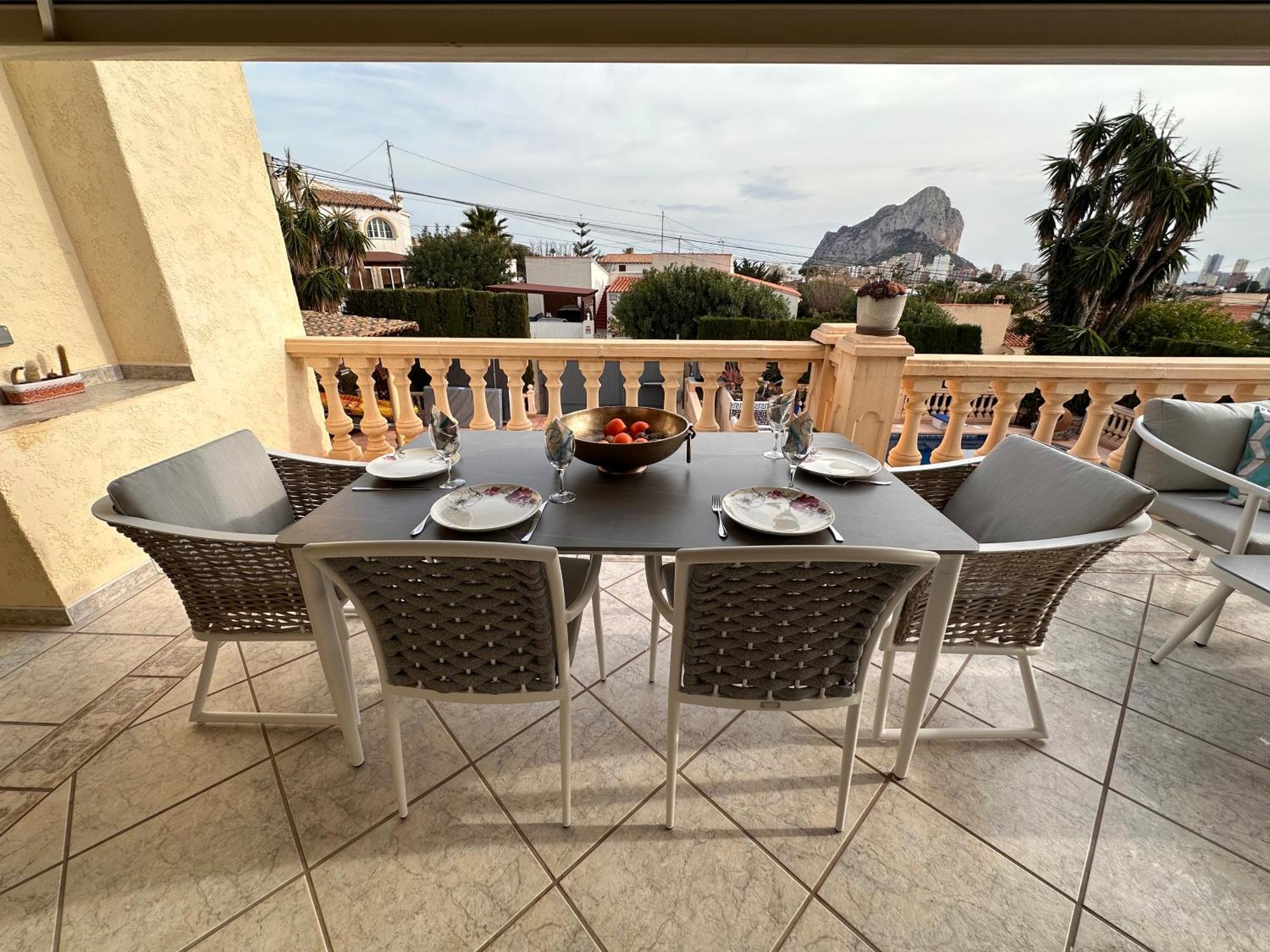 Luxury Villa - Pool, Hot Tub, Aircon, Tvs, Home Cinema, Office, Gbit Internet, Sports Equipment Кальпе Экстерьер фото